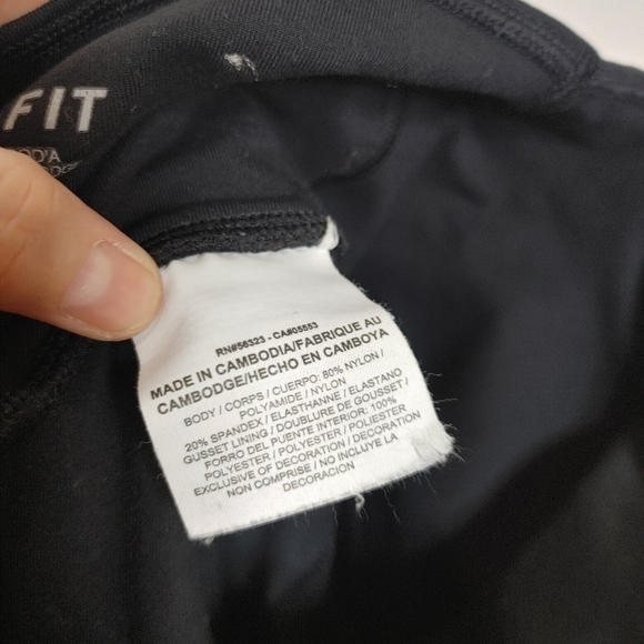 Nike Legend SCULPT Training Capri-Tights 548518 Leggings Cropped Black Small S - Picture 8 of 11